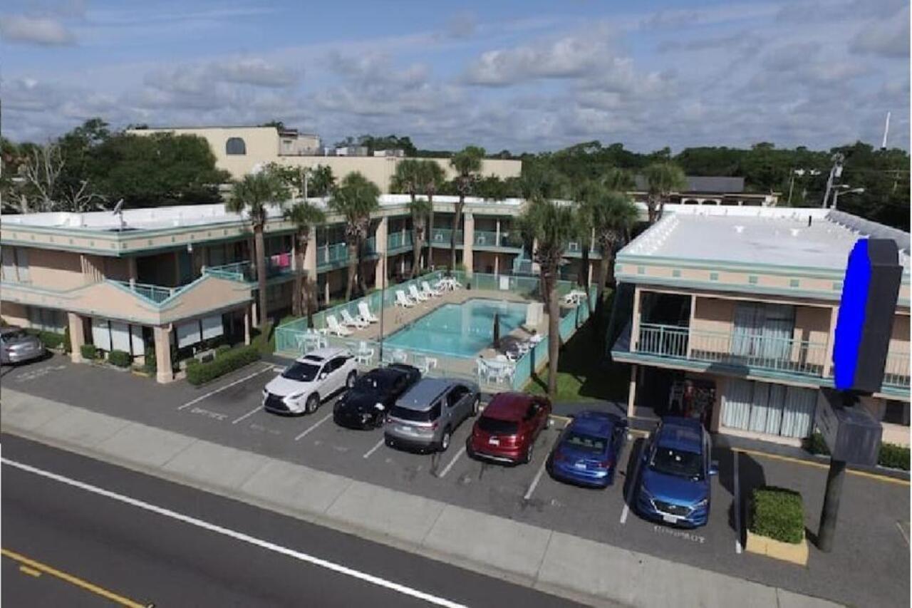 Royal Palace Inn And Suites Myrtle Beach Ocean Blvd Экстерьер фото