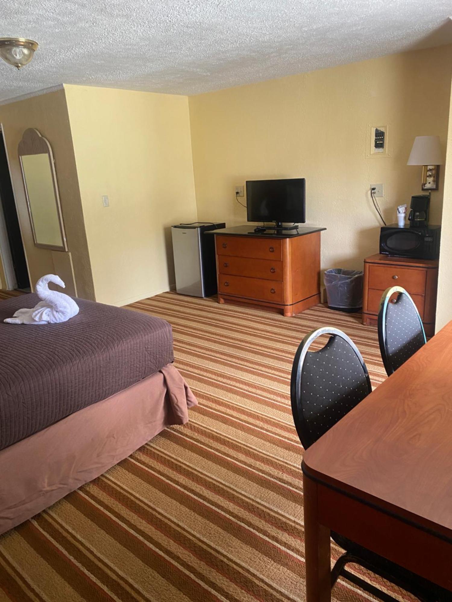 Royal Palace Inn And Suites Myrtle Beach Ocean Blvd Экстерьер фото