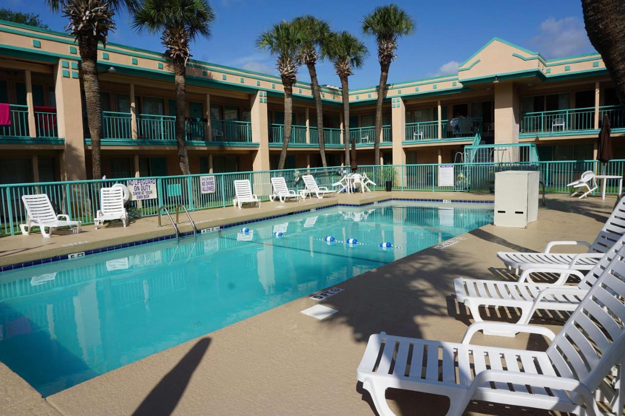 Royal Palace Inn And Suites Myrtle Beach Ocean Blvd Экстерьер фото