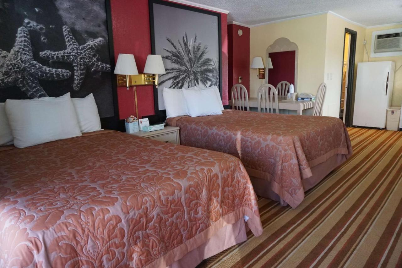 Royal Palace Inn And Suites Myrtle Beach Ocean Blvd Экстерьер фото